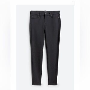 Liverpool Madonna Skinny Black Pant size 6